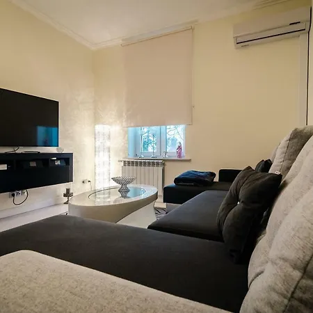Apartment Evita *